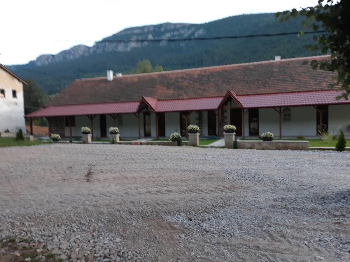 Apartmani Gmitrovic Rtanj Kültér fotó